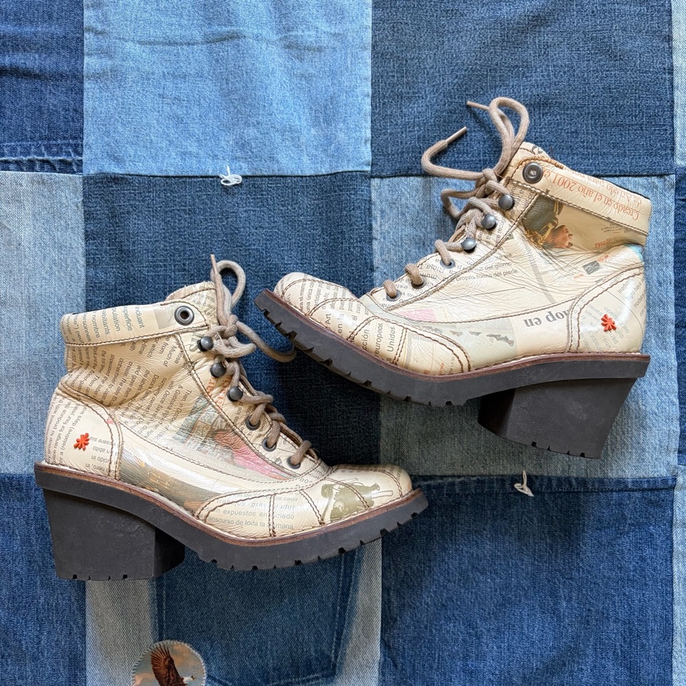 the art company lace up heeled boots newspaper print unique size 41